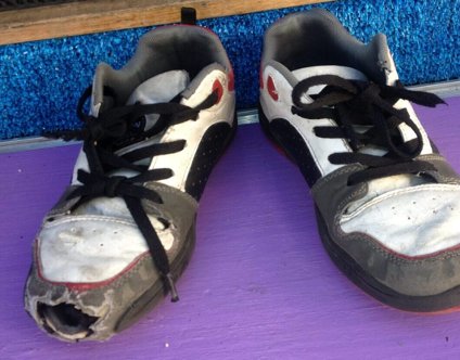 purple hole sneaker